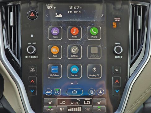 Certified 2025 Subaru Outback Premium w/ Popular Package #1A image 9