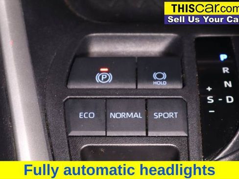 Used 2019 Toyota RAV4 XLE FWD image 22