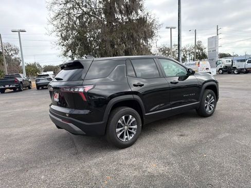 New 2026 Chevrolet Equinox LT w/ Safety and Technology Package FWD image 12