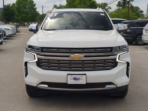 Used 2023 Chevrolet Tahoe Premier w/ Premium Package AWD/4WD image 8