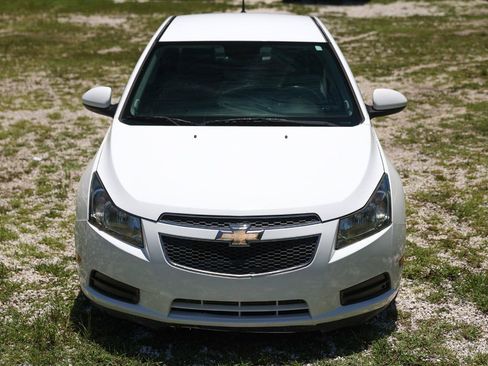 Used 2014 Chevrolet Cruze LT FWD image 19
