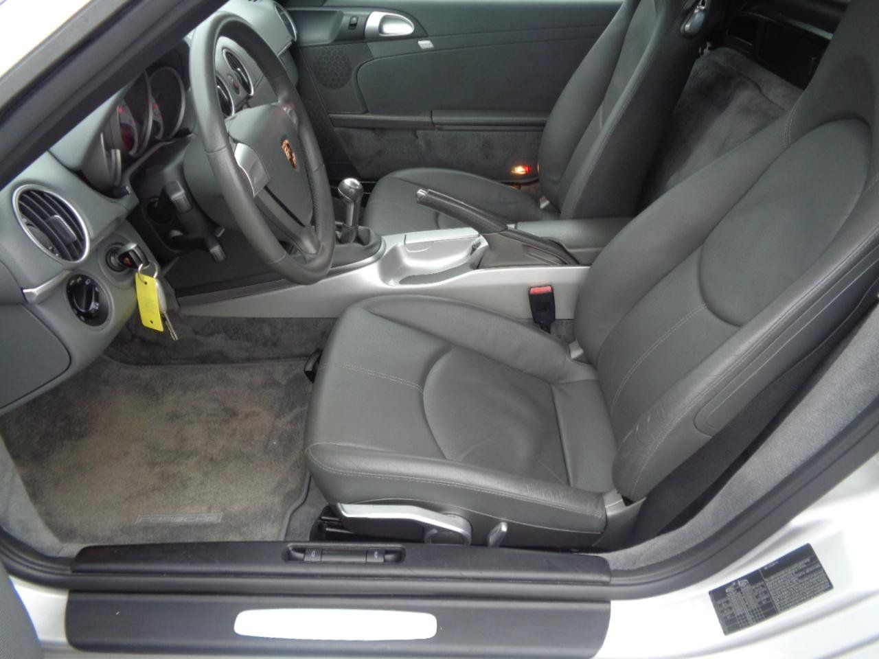 Used 2005 Porsche Boxster S RWD image 25