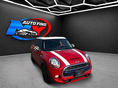 Used 2015 MINI Cooper S FWD image 2