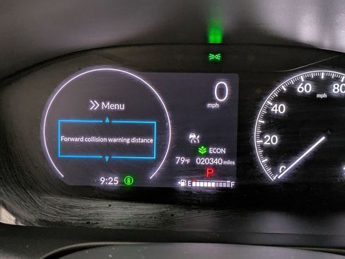 Used 2023 Honda HR-V LX image 33