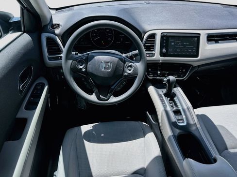 Used 2019 Honda HR-V EX image 22