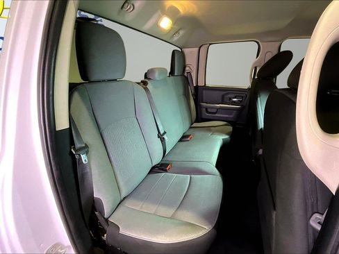 Used 2024 RAM 1500 Classic SLT AWD/4WD image 27