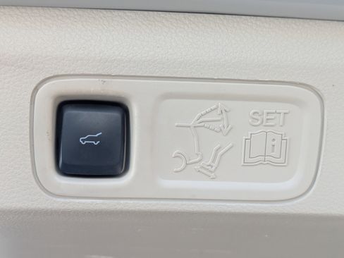 Used 2020 Lincoln Navigator L Reserve w/ Luxury Package image 9