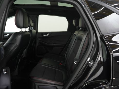 Used 2023 Ford Escape ST-Line Elite image 16