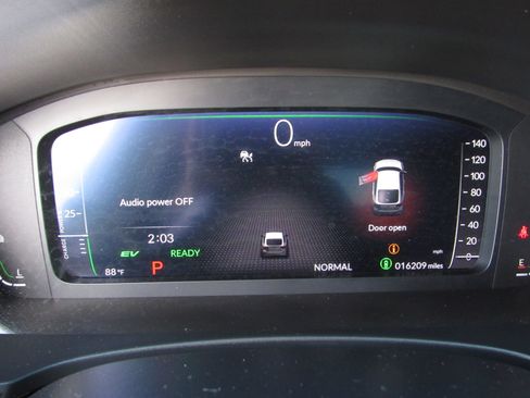 Used 2025 Honda Civic Sport Touring image 26