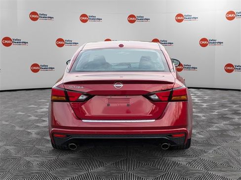 Used 2023 Nissan Altima 2.5 SR image 6