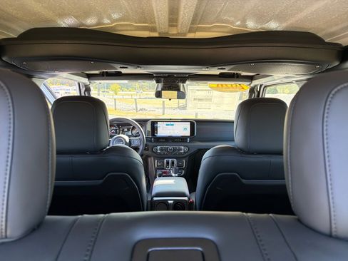 New 2026 Jeep Wrangler Rubicon image 15