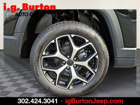 New 2026 Jeep Compass Limited image 5