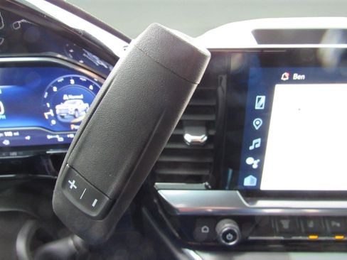 Used 2024 Chevrolet Silverado 2500 High Country image 31