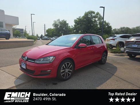Used 2016 Volkswagen Golf SE w/ Lighting Package FWD image 1