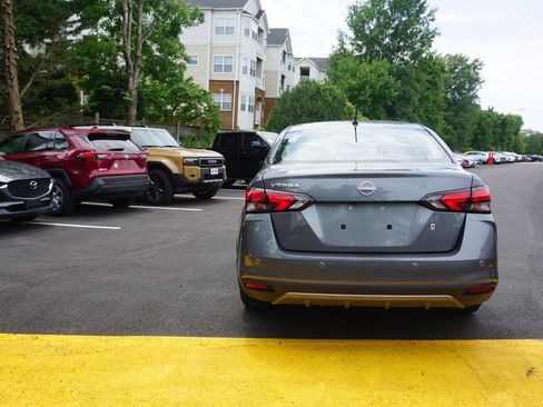Used 2025 Nissan Versa S w/ S Plus Package FWD image 4