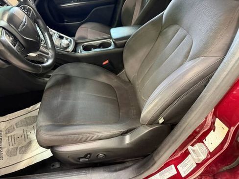 Used 2015 Chrysler 200 Limited w/ Convenience Group FWD image 25