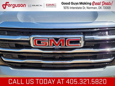 New 2027 GMC Terrain Elevation w/ Elevation Premium Package FWD image 10