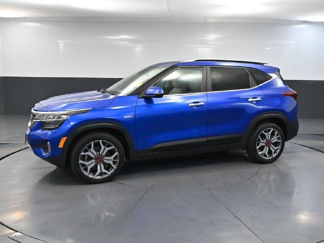 Used 2021 Kia Seltos SX w/ SX Sunroof Package AWD/4WD image 8