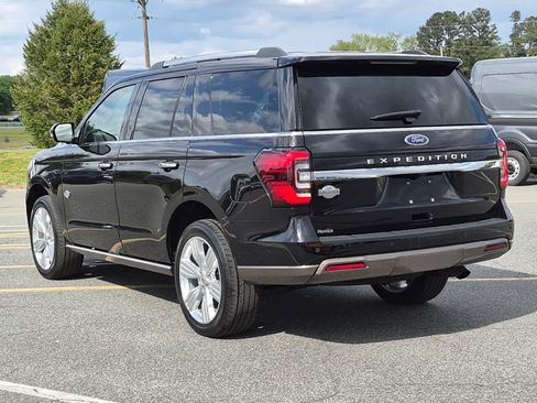 Used 2024 Ford Expedition King Ranch AWD/4WD image 4