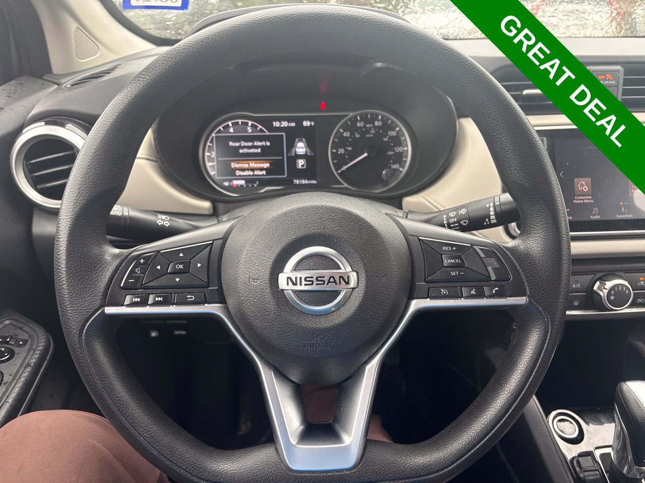 Used 2021 Nissan Versa SV FWD image 22