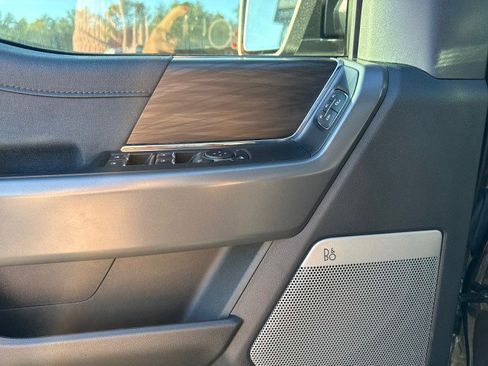 Used 2024 Ford F150 Lariat w/ FX4 Off-Road Package image 19