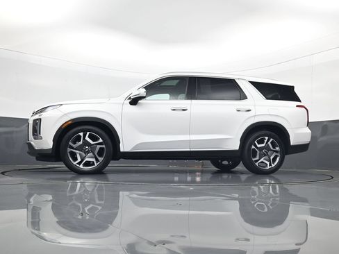 Certified 2024 Hyundai Palisade SEL FWD image 30