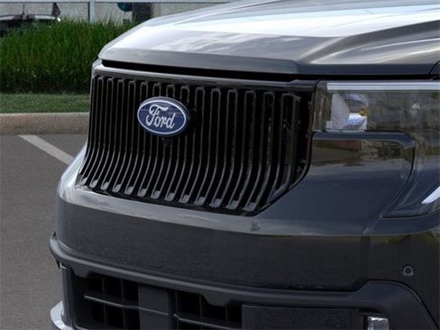 New 2026 Ford Maverick Lobo image 18