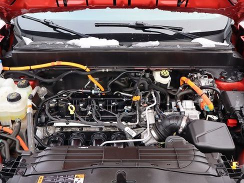 Certified 2023 Ford Maverick XLT w/ XLT Luxury Package image 33