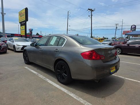 Used 2013 INFINITI G37 x Sedan w/ Premium Pkg AWD/4WD image 7