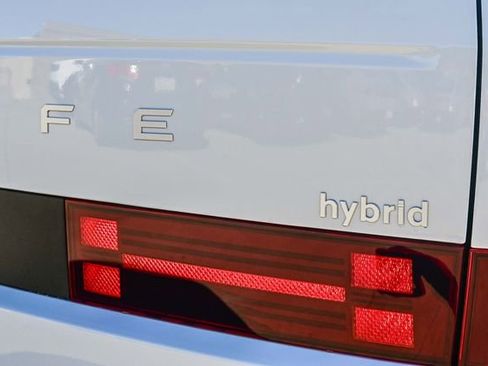 New 2026 Hyundai Santa Fe SE image 10