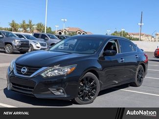 Used 2017 Nissan Altima 2.5 SR w/ Midnight Edition Package video 1