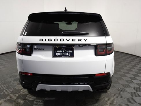 New 2026 Land Rover Discovery Sport Landmark image 5