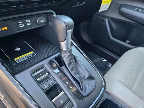 Used 2025 Honda CR-V EX-L image 14