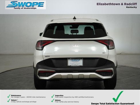 Used 2023 Kia Sportage LX image 4