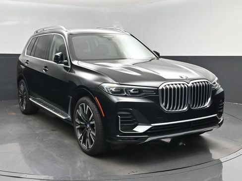 Used 2022 BMW X7 xDrive40i w/ Executive Package AWD/4WD image 8