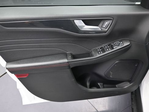 Used 2023 Ford Escape ST-Line w/ Tech Pack #1 image 12