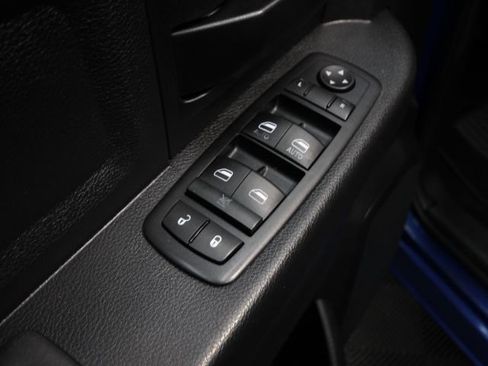 Used 2014 RAM 1500 Express image 12
