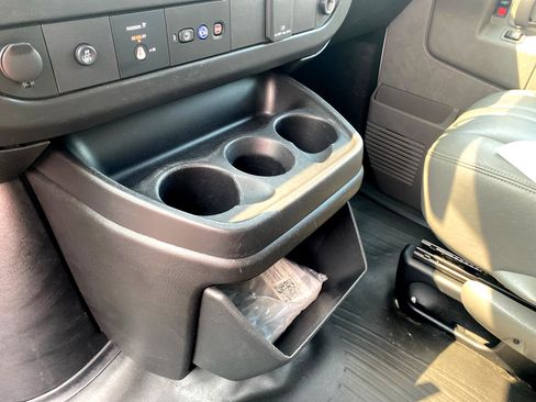 Used 2020 Chevrolet Express 2500 w/ Driver Convenience Package image 29