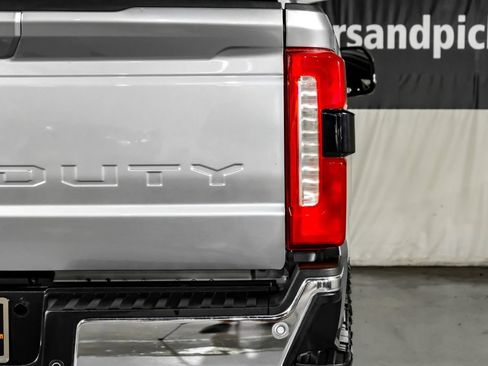 Used 2023 Ford F250 Lariat w/ FX4 Off-Road Package AWD/4WD image 42