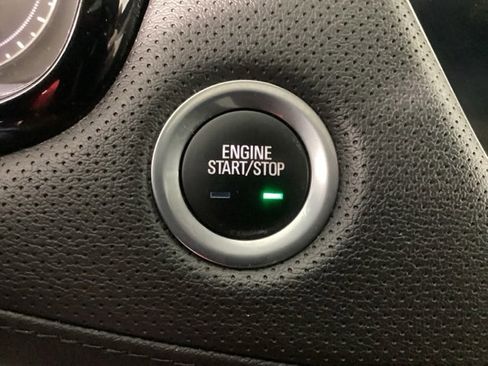 Used 2019 Cadillac XT5 Luxury w/ Sport Package image 27