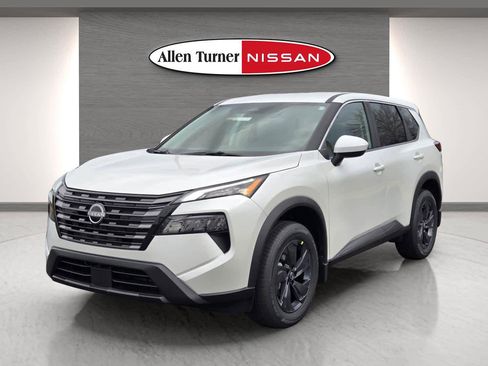 New 2026 Nissan Rogue SV w/ Cold Weather Package image 3