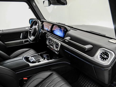 Used 2025 Mercedes-Benz G 63 AMG 4MATIC image 51