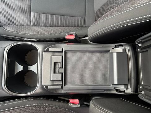 Certified 2024 Subaru Outback Premium image 30