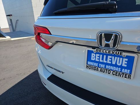 Used 2018 Honda Odyssey EX-L image 15