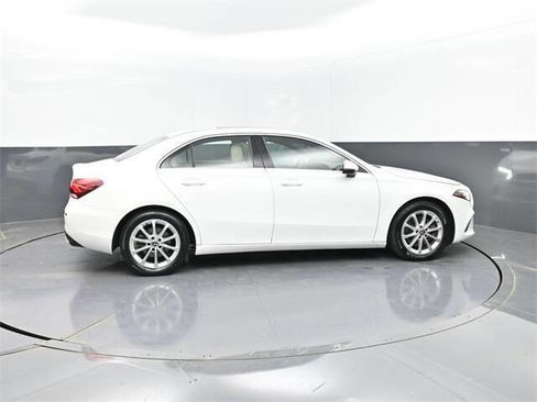 Used 2019 Mercedes-Benz A 220 image 19