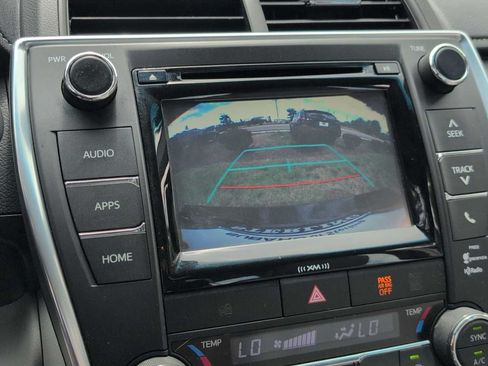 Used 2016 Toyota Camry XLE FWD image 28