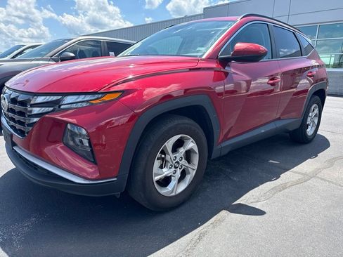 Used 2024 Hyundai Tucson SEL AWD/4WD image 3