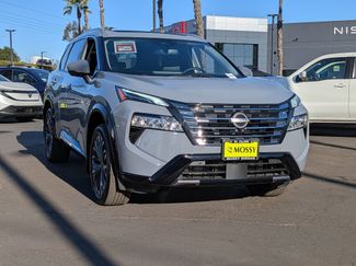 Certified 2024 Nissan Rogue Platinum video 2