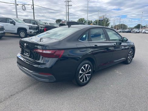 Used 2024 Volkswagen Jetta S image 5