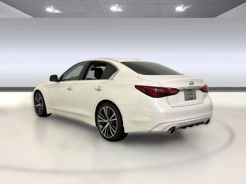 Used 2021 INFINITI Q50 Luxe w/ Cargo Package RWD image 3